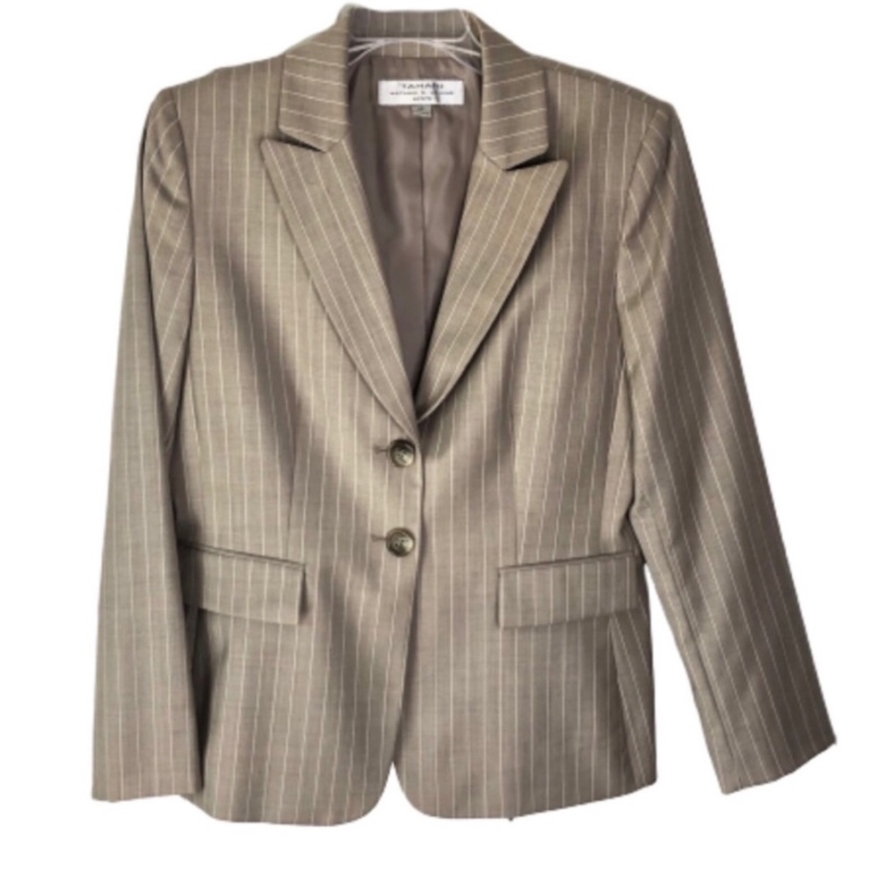Tahari Arthur S. Levine Tan Pin Striped Blazer Tan 8P